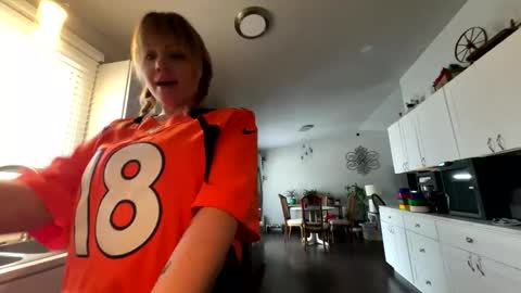 Christy Stevens online show from May 5, 4:13 pm