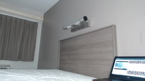 ChrisVacherx online show from January 25, 4:13 am