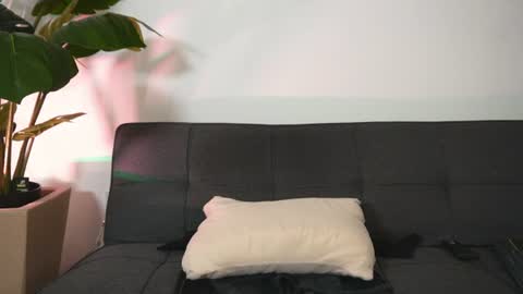 chrizmacgregor online show from July 31, 2:34 am