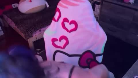 chromeheartzz online show from March 3, 3:24 am