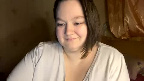 Snapshot of chubby__katie_ chatting on March 5, 8:32 pm Kat online show from March 5, 8:32 pm