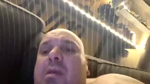 chubbyman40 online show from May 2, 8:03 pm