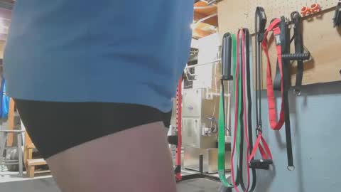 Chubbypumper online show from December 4, 5:16 pm