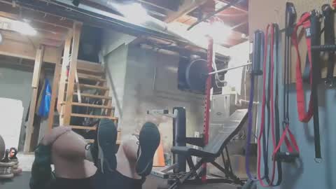 Chubbypumper online show from January 11, 4:46 pm