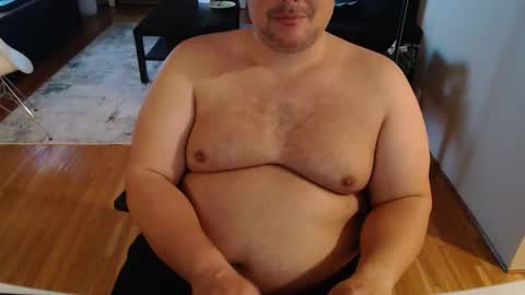 AstorYvr online show from March 3, 4:52 am