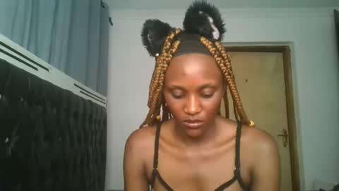 Snapshot of chyna_baibe chatting on October 5, 6:59 pm chyna_baibe online show from October 5, 6:59 pm