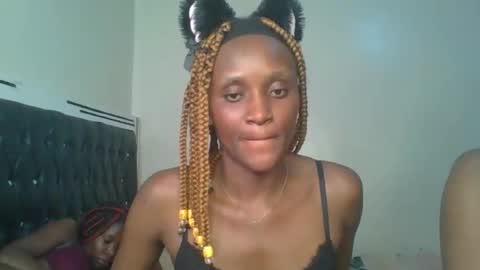 Snapshot of chyna_baibe chatting on September 22, 4:05 am chyna_baibe online show from September 22, 4:05 am