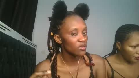 Snapshot of chyna_baibe chatting on October 19, 6:45 pm chyna_baibe online show from October 19, 6:45 pm