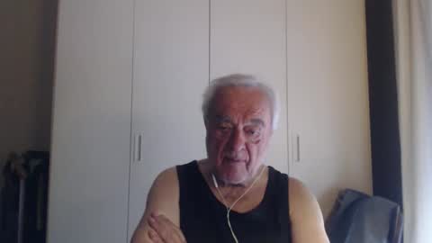 ciaoamoremio3 online show from June 2, 12:18 pm