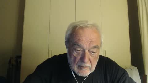 ciaoamoremio3 online show from May 17, 11:58 pm