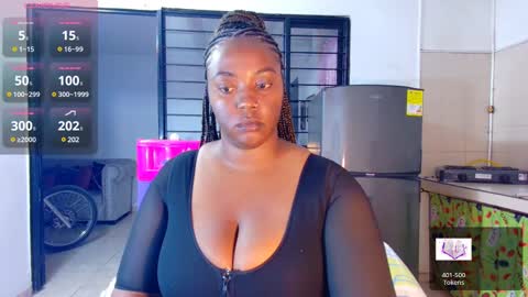 ciaraebonyxxx online show from March 4, 3:44 am