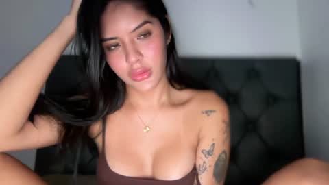 ciaxxmendezz online show from July 13, 9:57 am