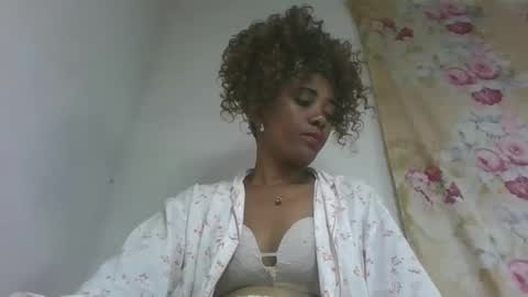 ciciazzhh online show from March 12, 6:50 am