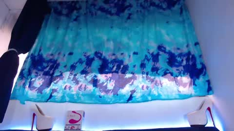 cicimom online show from February 22, 11:57 am