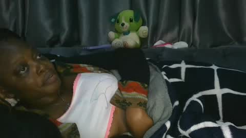 cilia petite online show from July 1, 10:40 pm