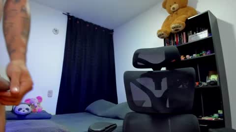 Luna and Sebas  online show from July 5, 4:19 am