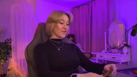 Cin Bellamy online show from March 8, 5:55 am