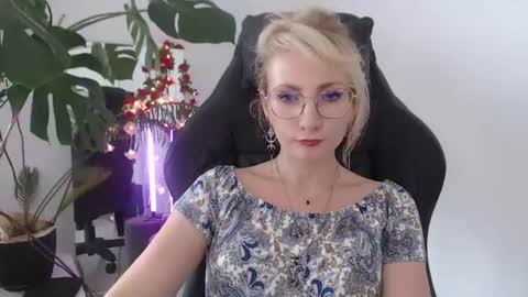 Cinderella online show from July 20, 12:29 pm