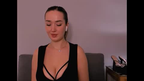 cindyprettywomen online show from January 15, 4:27 pm