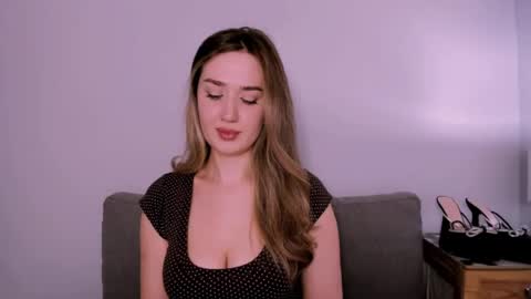 cindyprettywomen online show from June 22, 4:36 pm