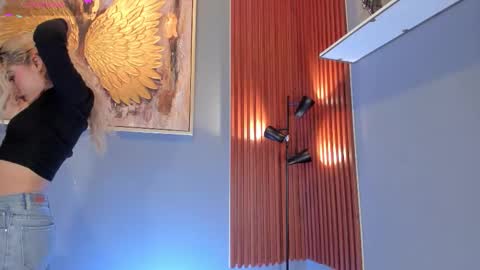 Cintia online show from March 12, 11:25 am