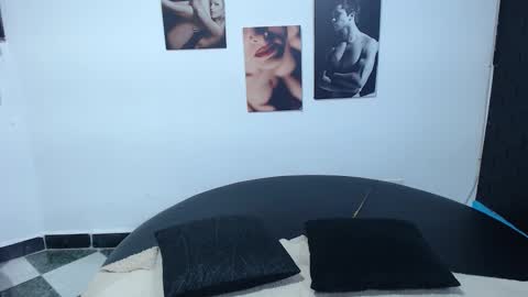 Cinthya online show from November 21, 6:39 pm