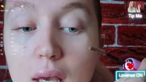 citrusblissss online show from June 18, 3:01 am