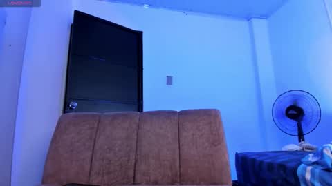 cj_davis1 online show from February 24, 4:04 am