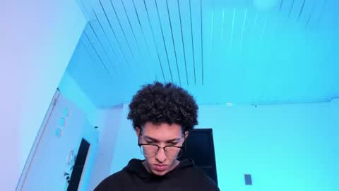 cj_davis1 online show from June 20, 3:45 am