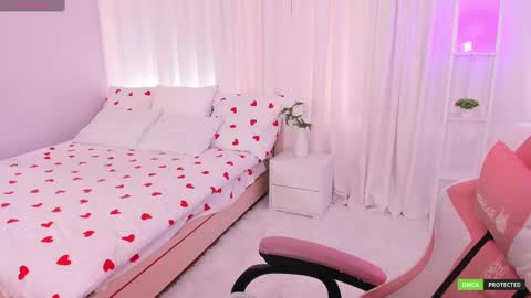 Snapshot of clairefaers chatting on March 4, 9:07 am Claire Faers online show from March 4, 9:07 am