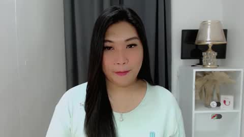 CLAIRE online show from March 8, 4:16 am