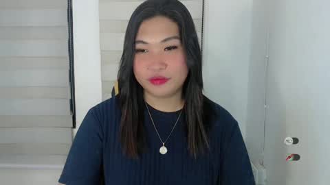 CLAIRE online show from February 16, 8:55 pm