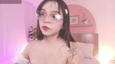C L A R A online show from July 19, 2:47 am