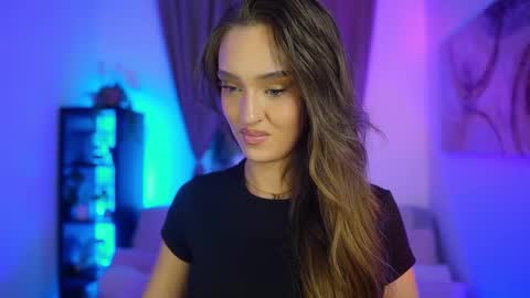 Clara smile online show from November 4, 7:59 pm