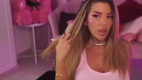 ClaraHazel online show from June 13, 8:03 am