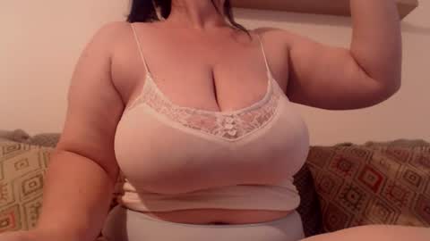 Clara online show from July 18, 5:26 pm