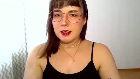 Clara online show from August 6, 12:03 pm