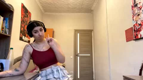 Karolina online show from March 11, 2:20 pm