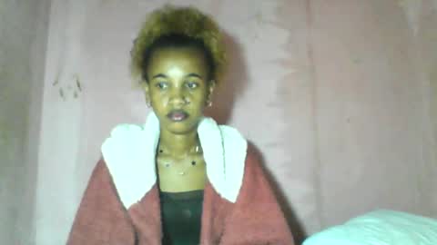 claudianne online show from June 8, 3:29 am