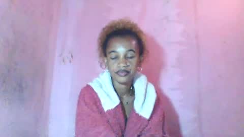 claudianne online show from June 16, 5:11 am