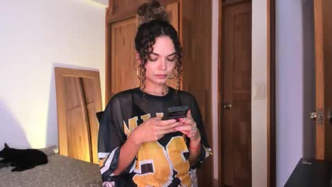 Claudia Rivera online show from February 11, 7:18 pm