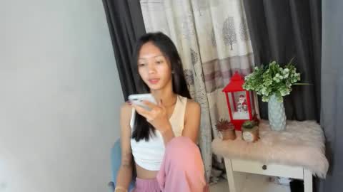 KIM online show from November 16, 3:58 pm