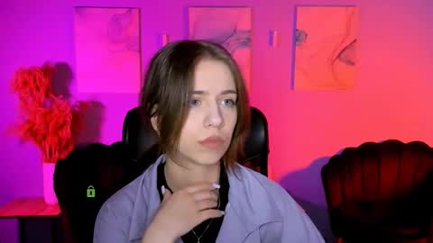 ur Cleo online show from March 6, 9:41 am