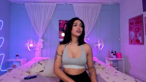 Cleo  online show from February 17, 12:04 pm