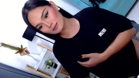 Cleo online show from June 15, 10:29 am
