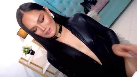 Cleo online show from February 24, 9:07 pm