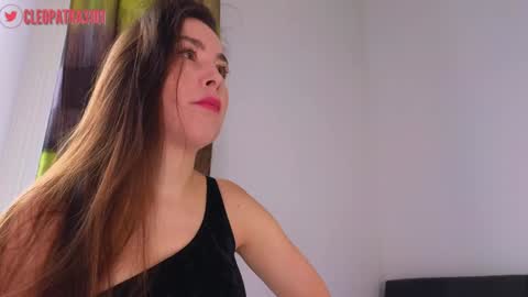 Snapshot of cleopatra3101 chatting on October 22, 9:45 am Cleopatra online show from October 22, 9:45 am