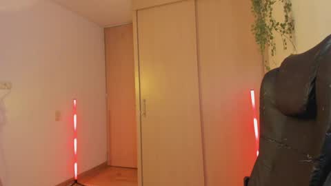 Cleopatra online show from February 23, 1:30 am