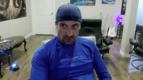 chad online show from August 1, 1:40 am
