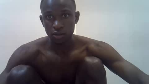 clive_damian online show from April 29, 4:12 pm